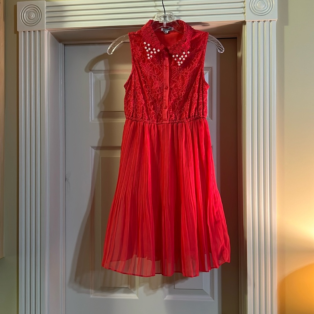 Women’s dress